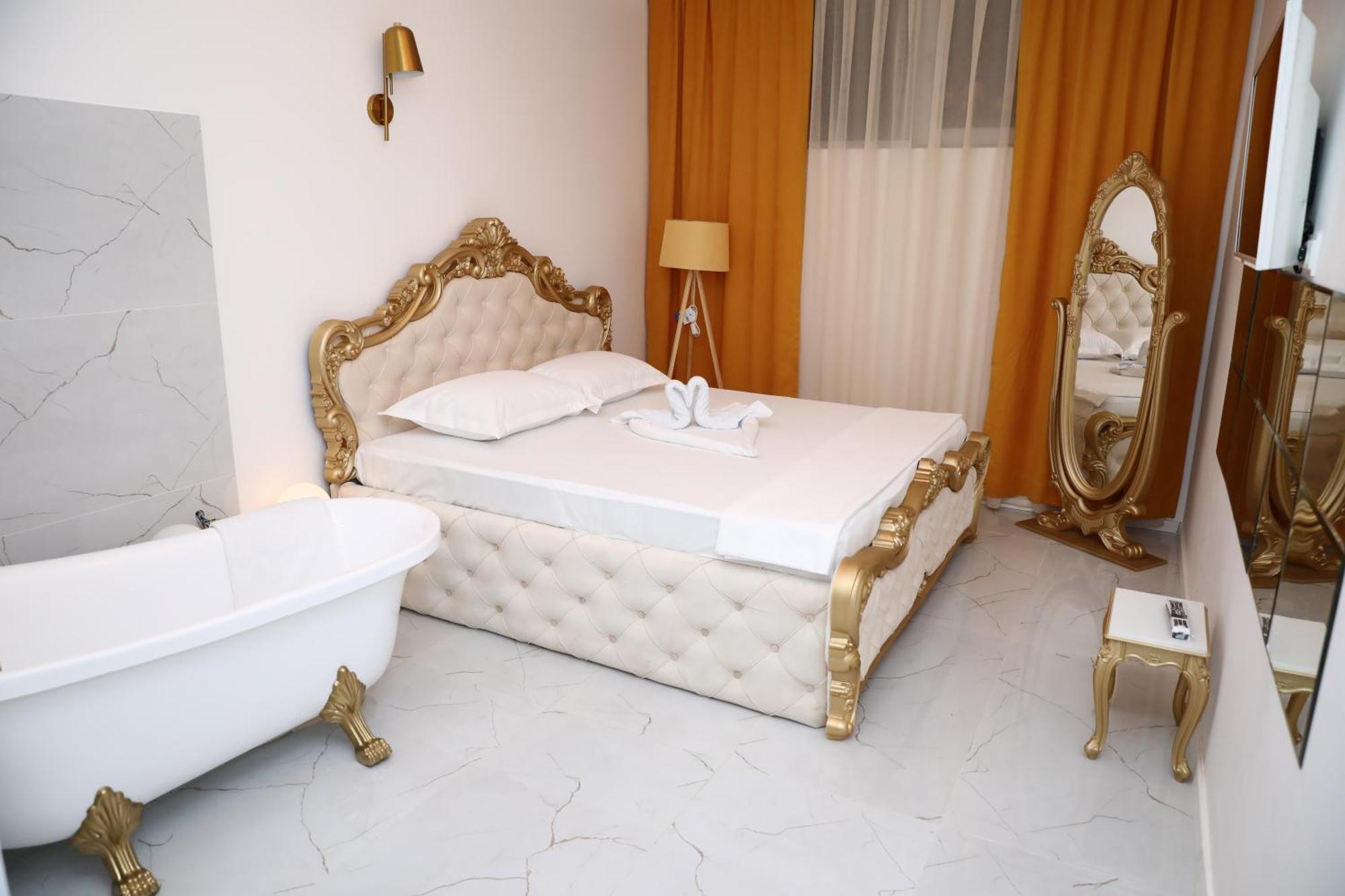 Hotel Gloria Ks Πρίστινα Εξωτερικό φωτογραφία
