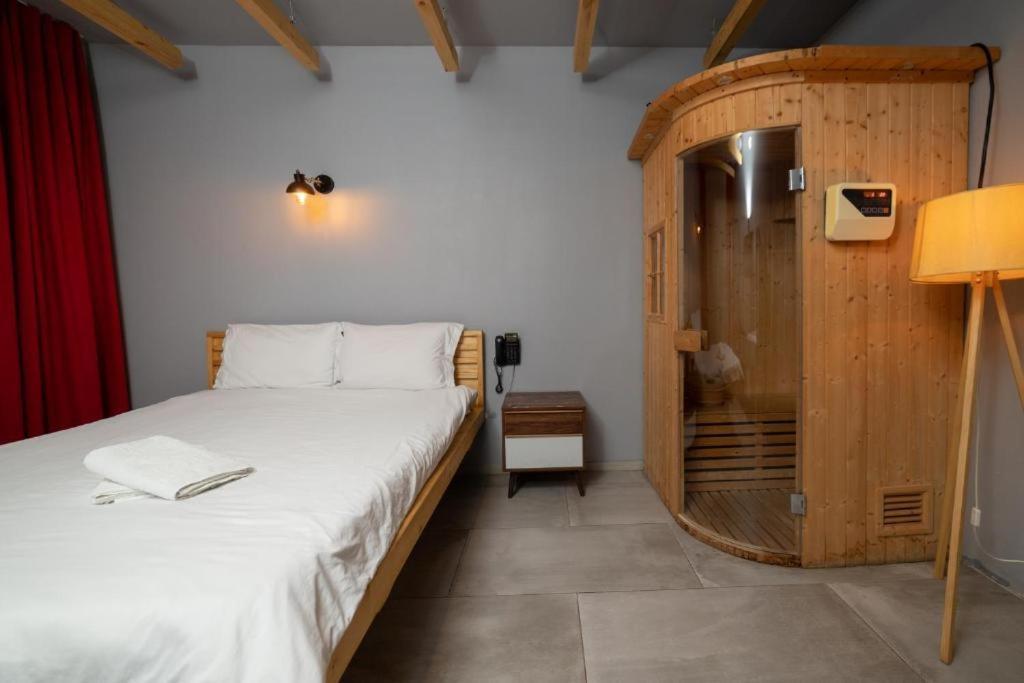 Hotel Gloria Ks Πρίστινα Εξωτερικό φωτογραφία