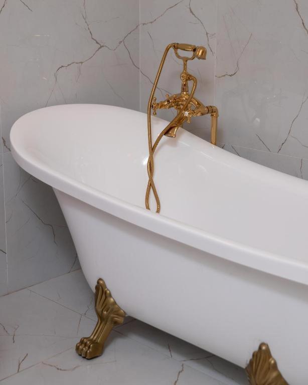 Hotel Gloria Ks Πρίστινα Εξωτερικό φωτογραφία